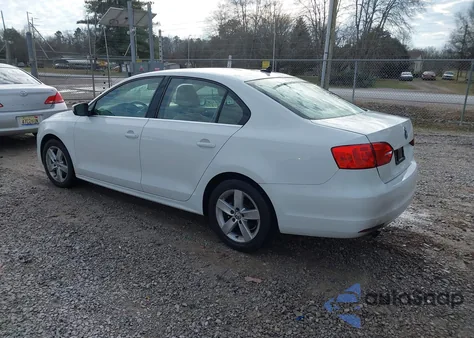 2014 Volkswagen Jetta 2.0L Tdi from USA, damaged, VIN 3VWLL7AJ7EM266881